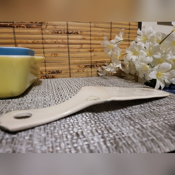 Vtg Deruta 9" Handpainted Fruit Ceramic Pie & Cake Server Italy - Picture 4 of 6